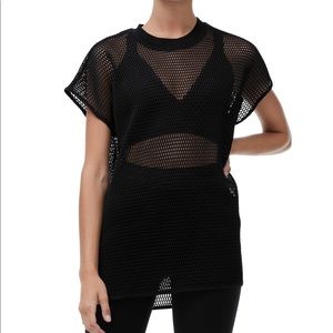 Good American Warrior cover top- NWT size 5 (xl)